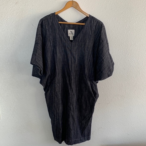 AMY KUSCHEL BLUE CHAMBRAY WEDGE DRESS- SZ Small - Picture 4 of 9